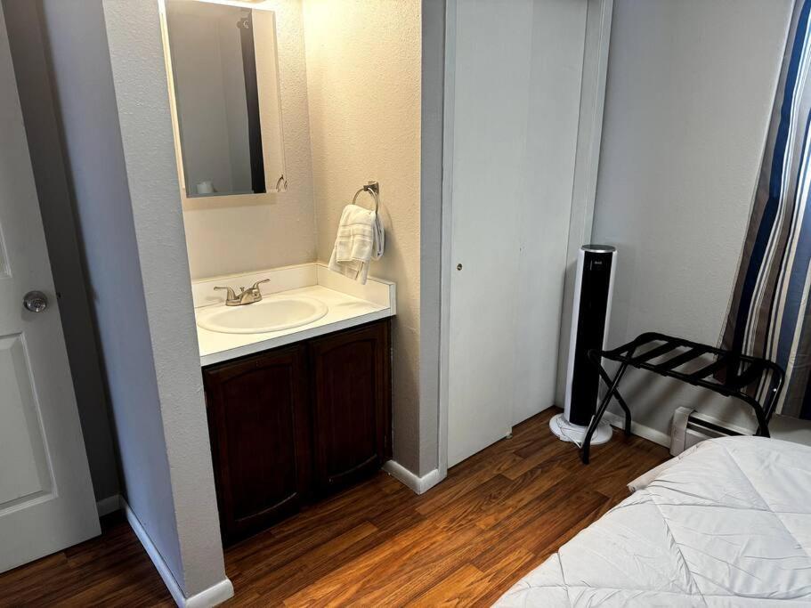 Cozy Condo In Winter Park - On Blue Bus Route - Walk To Downtown, Restaurants, Grocery ภายนอก รูปภาพ